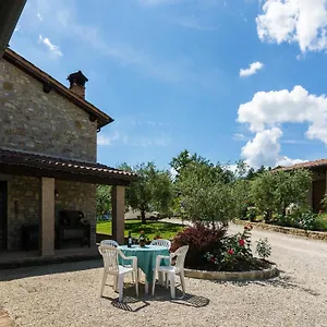 Casa vacanze In With Swimming Pool, Perugia